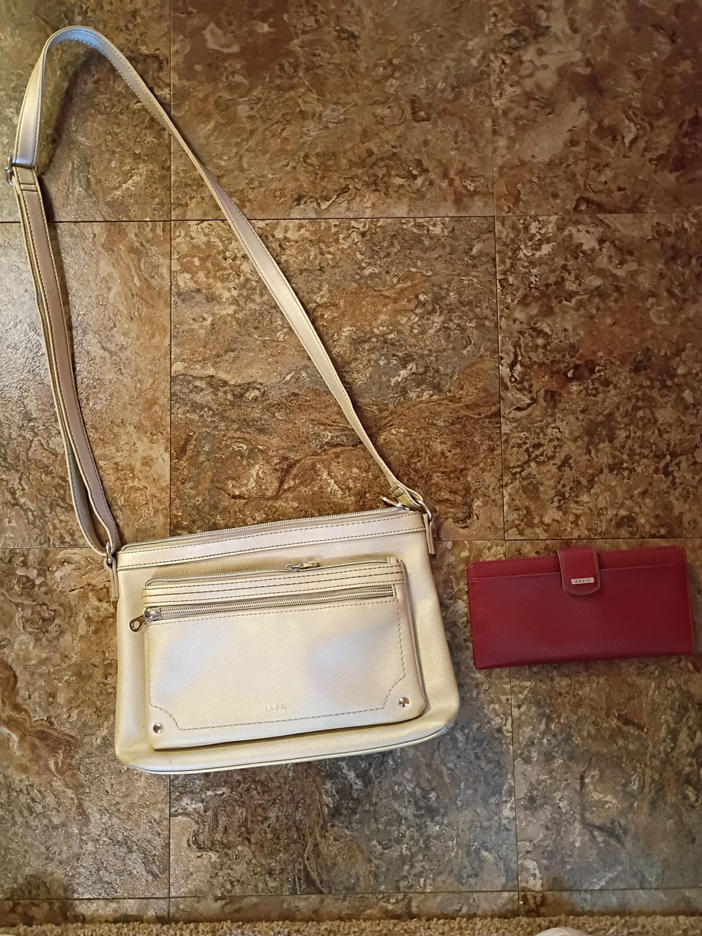Relic Cream Crossbody Bag with Front Zip Pocket Bundle